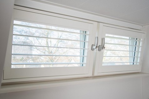 Shutters draai kiepramen Shutters draai kiepramen